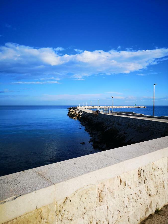 Come Una Volta Trani Buitenkant foto